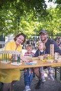 Landesrätin Christiane Teschl-Hofmeister bedankt sich anlässlich des Vatertages bei allen Vätern für ihre wichtige Rolle in der Familie und ihren Anteil am Gelingen der Vereinbarkeit von Familie und Beruf