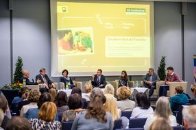Podiumsdiskussion "Bildung & Erziehung"