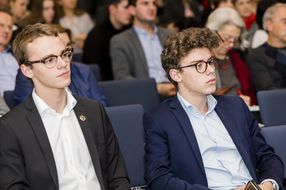 Denkwerkstatt Familie: Jugend.Bildung.Beruf.