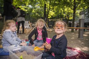 Straßenfest zum Weltspieltag in NÖ