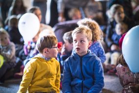Kleine Gäste beim NÖ Familienfest auf der Schallaburg