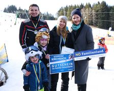 Siegerfamilie mit Landesrätin Teschl-Hofmeister